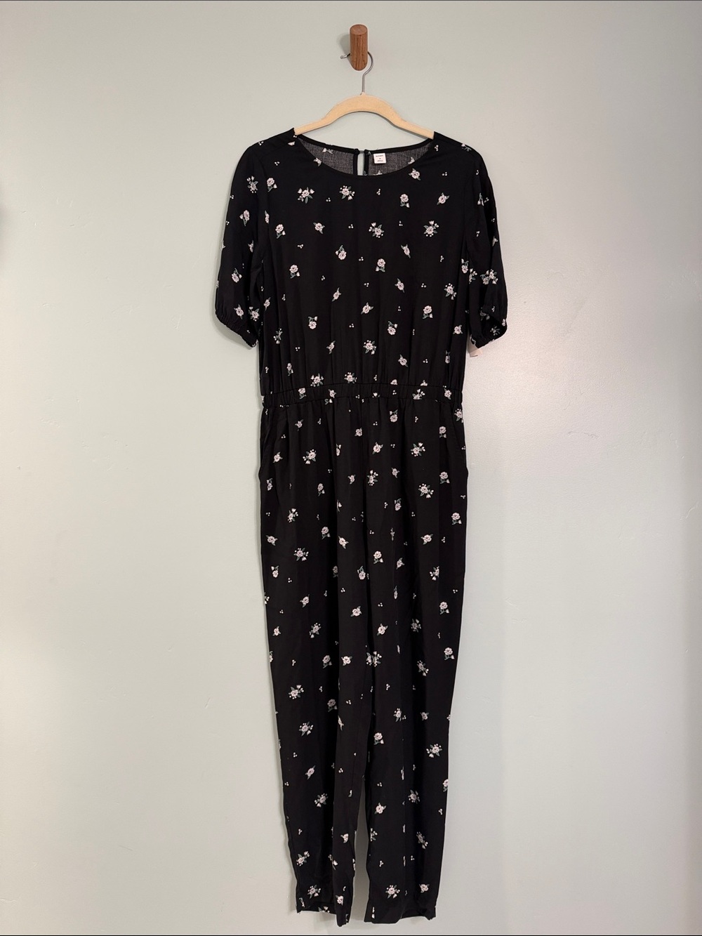 Old Navy Black Floral Short Sleeve Jumpsuit